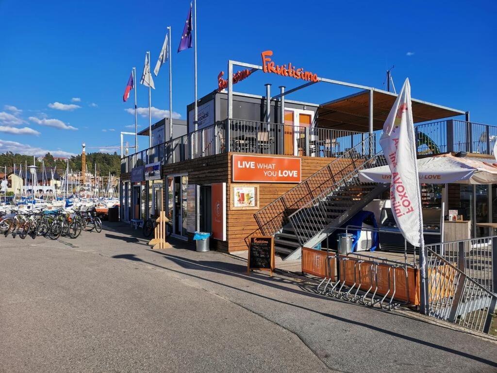Ubytovani Na Jachte Hotell Lipno nad Vltavou Eksteriør bilde