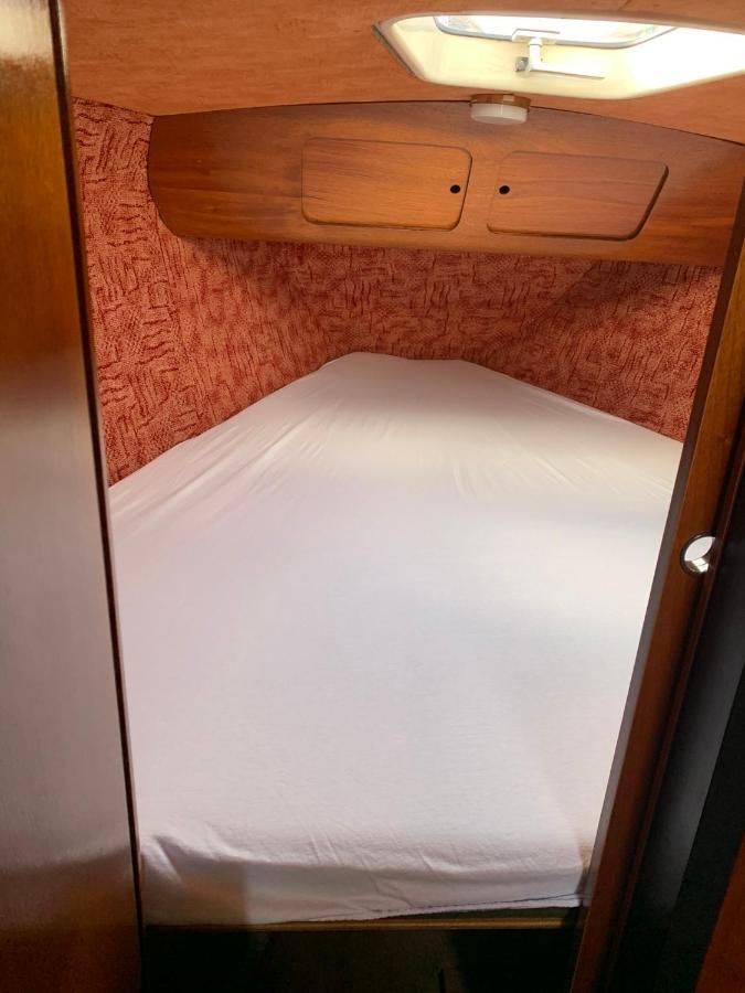 Ubytovani Na Jachte Hotell Lipno nad Vltavou Eksteriør bilde